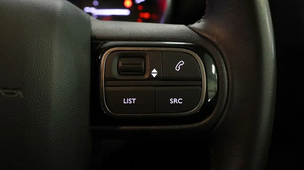 2023-citroen-c3-aircross-15-bluehdi-shine-plus-big-22