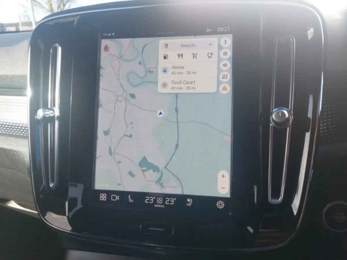 2023-volvo-xc40-20-b4-ultimate-big-10
