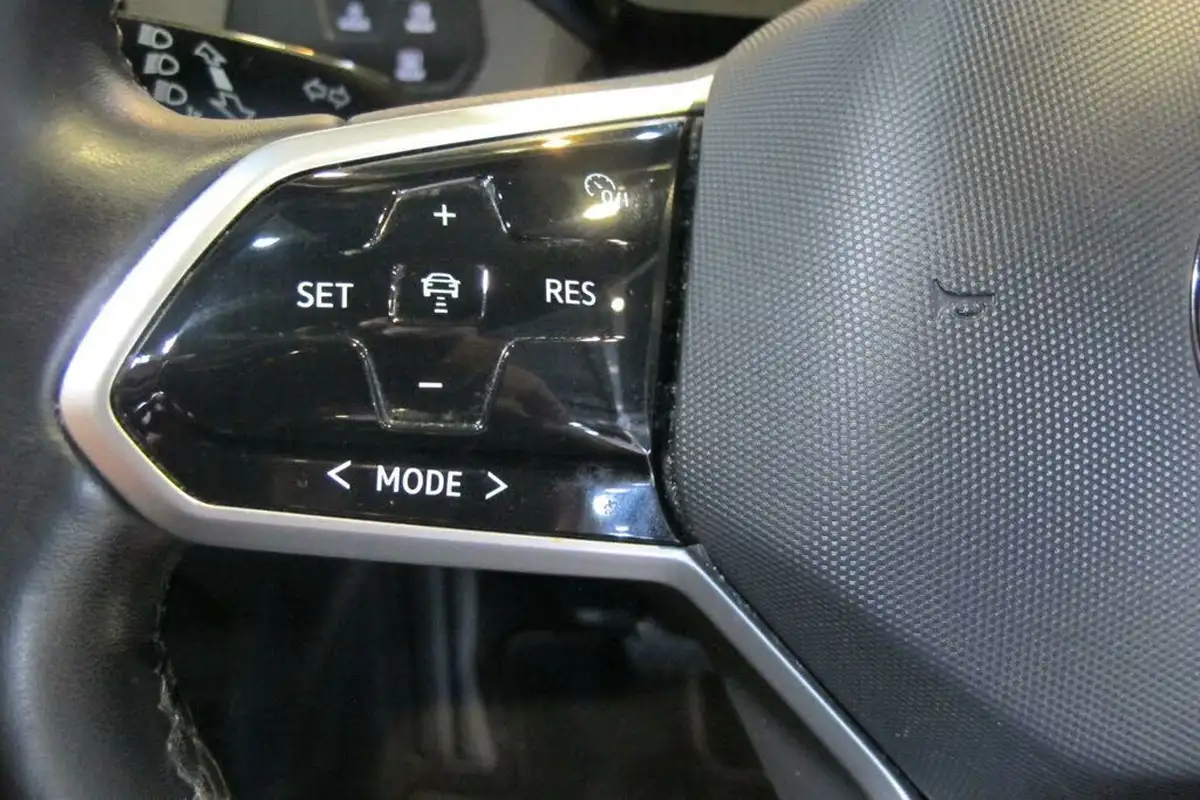 2021-volkswagen-id3-e-life-145ps-58kwh-pro-big-25