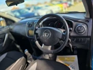 2014-dacia-sandero-stepway-09-laureate-small-47
