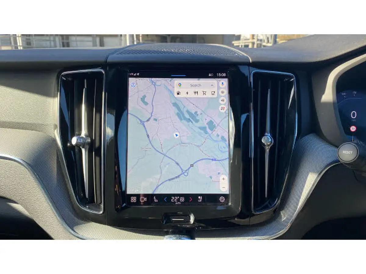2024-volvo-xc60-20-t6-plus-black-edition-big-31