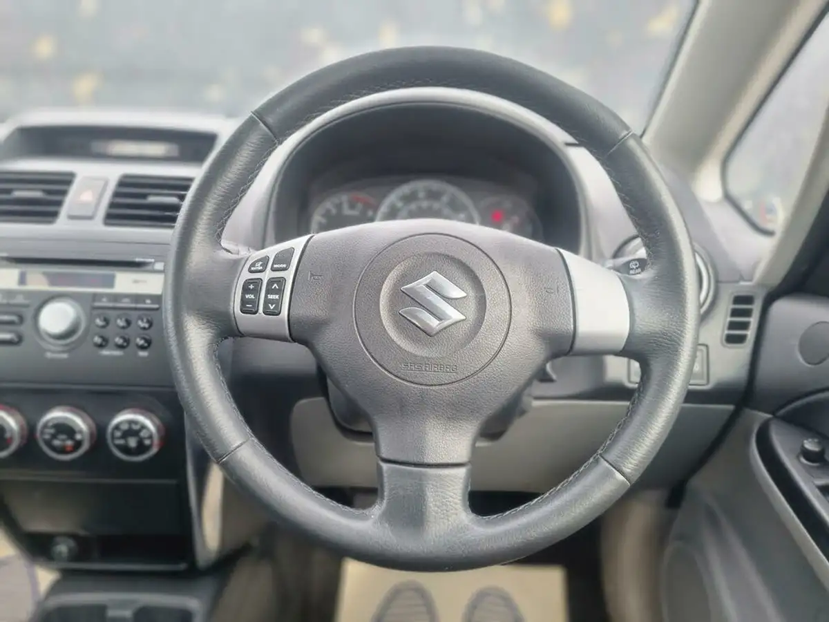 2007-suzuki-sx4-16-glx-4grip-big-1