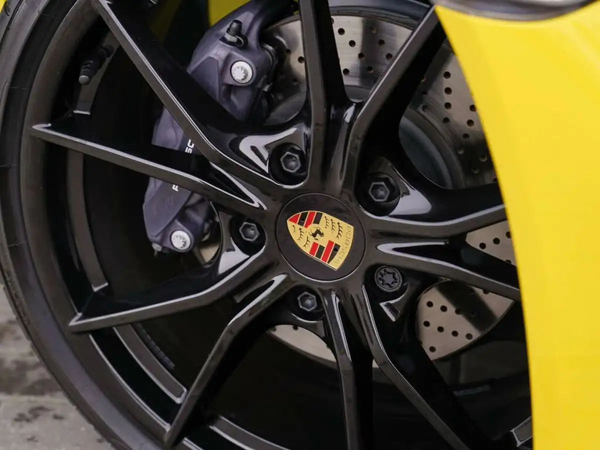 2025-porsche-cayman-718-20-cayman-pdk-big-58
