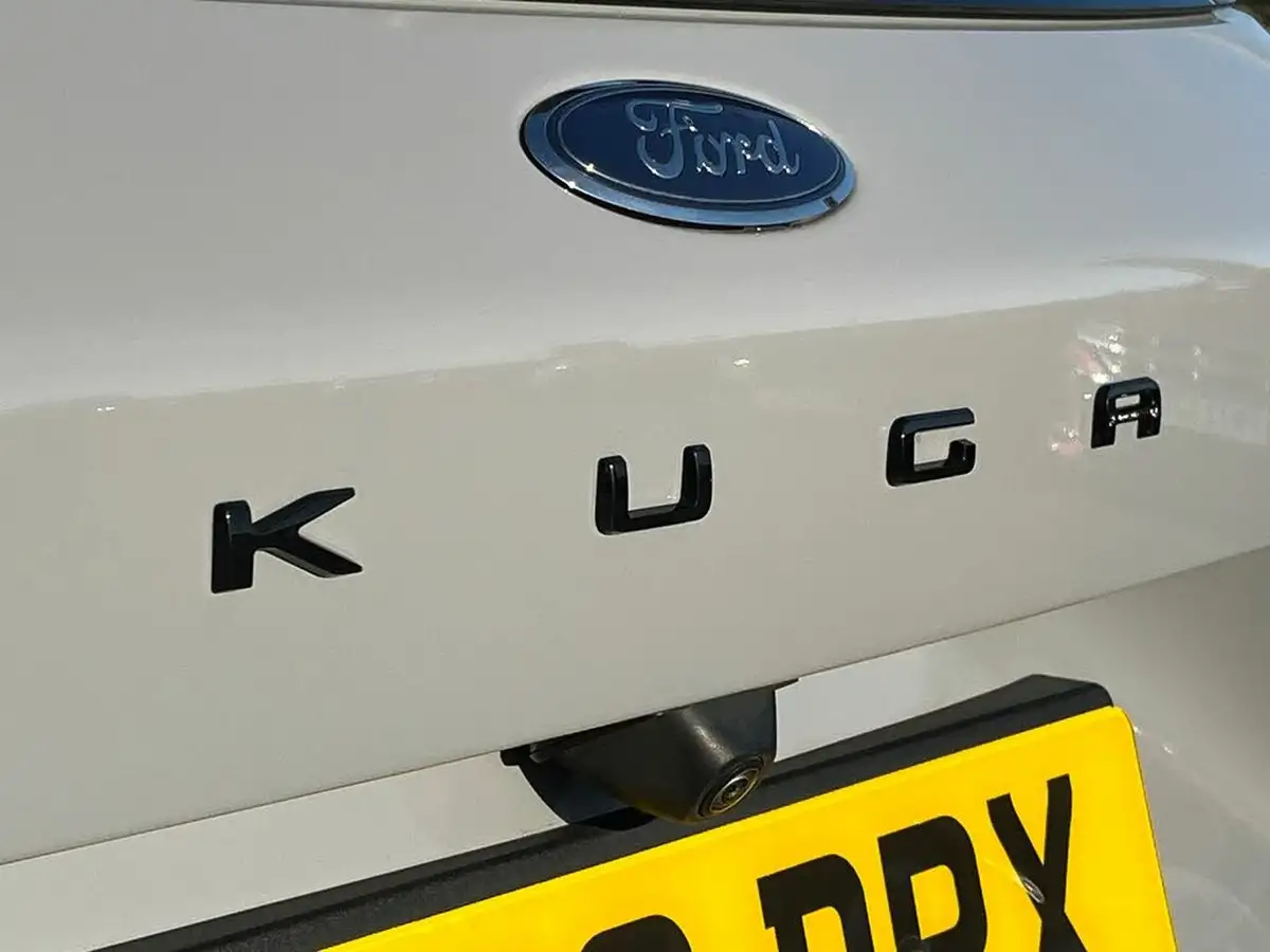 2023-ford-kuga-25t-graphite-tech-edition-225ps-phev-big-27