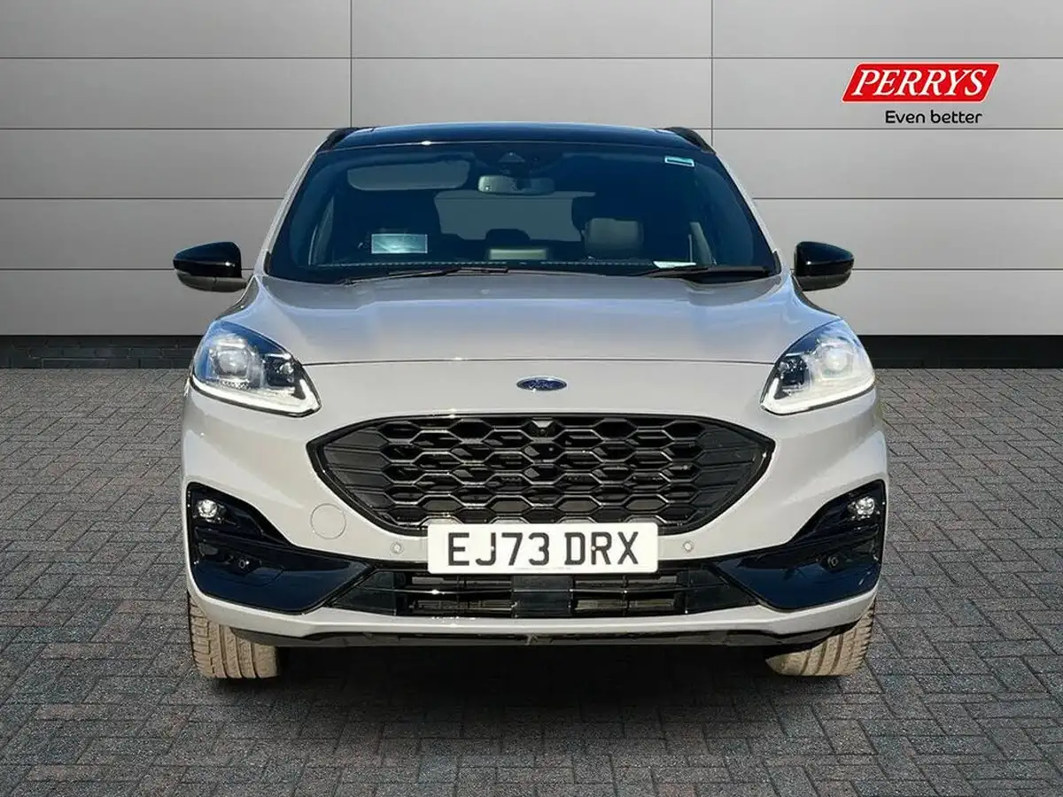 2023-ford-kuga-25t-graphite-tech-edition-225ps-phev-big-3