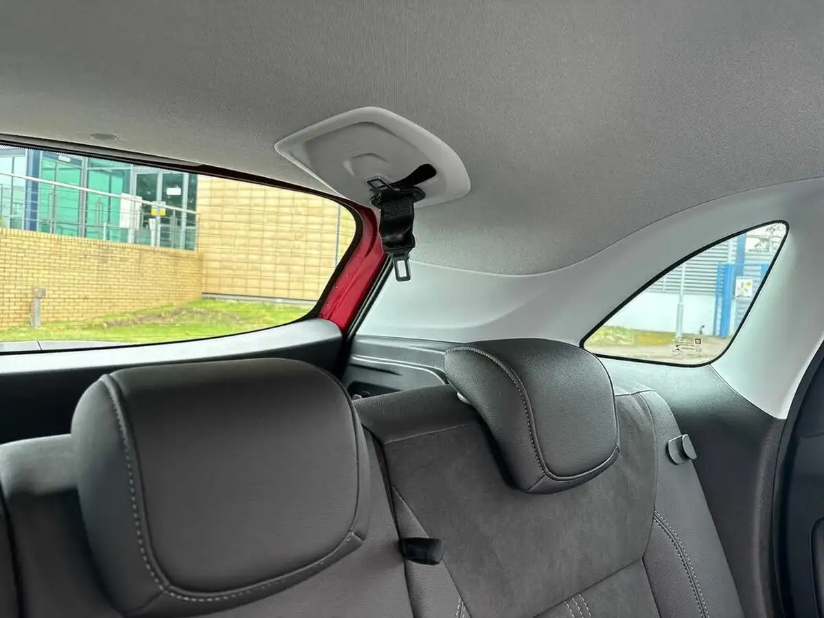2022-vauxhall-crossland-12-ultimate-130ps-big-38