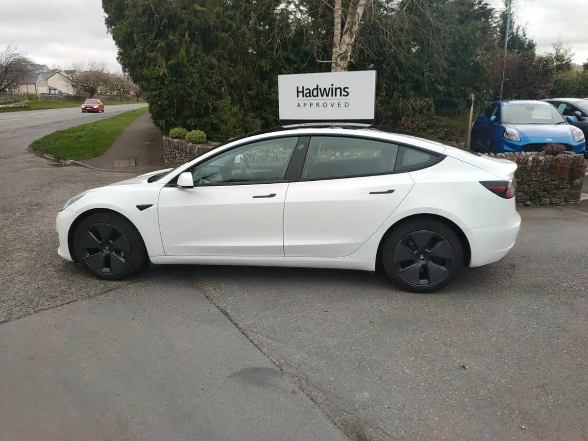 2021-tesla-model-3-e-long-range-awd-big-3