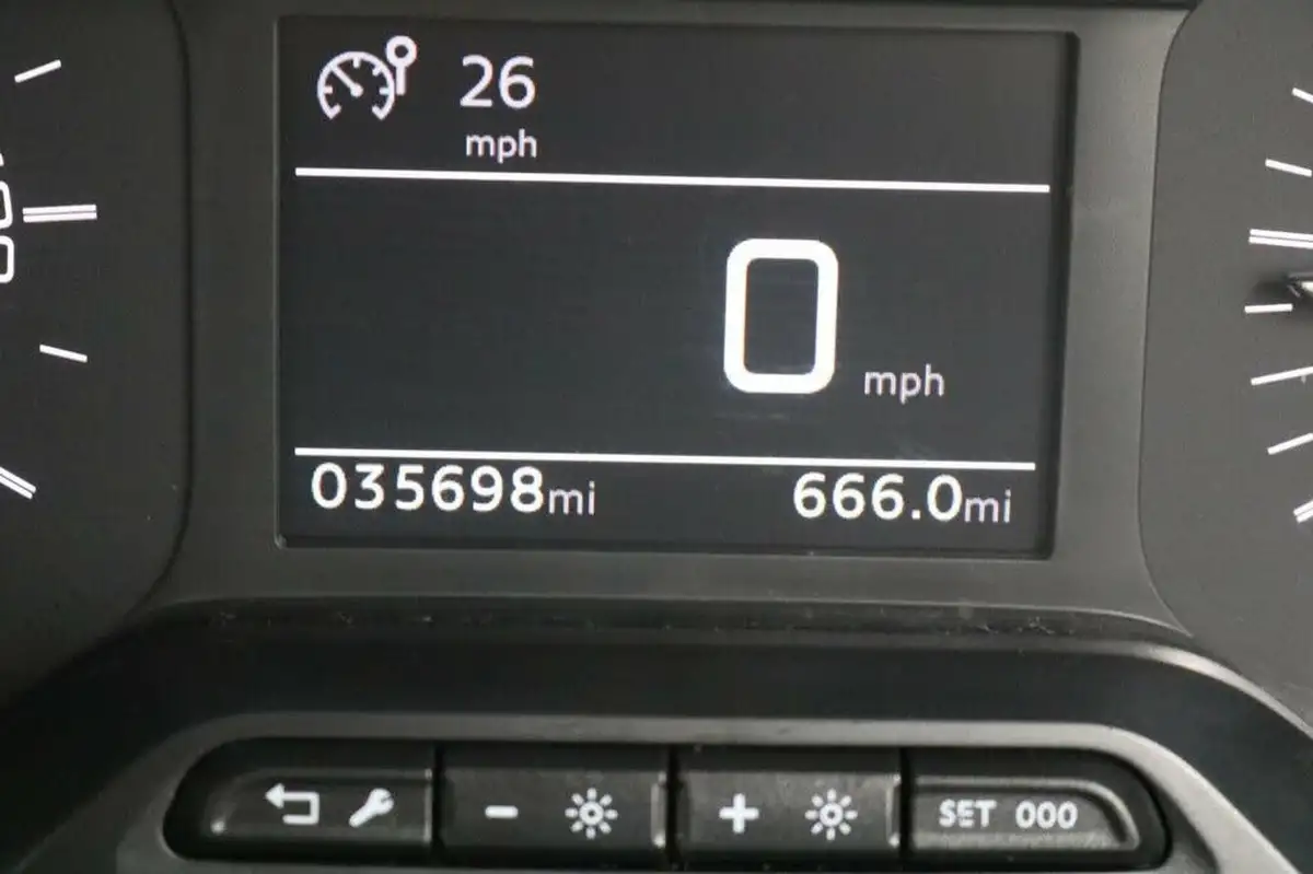 2021-peugeot-partner-15-bluehdi-1000-asphalt-premium-130pseu6dt-e-ss-eat8-big-39