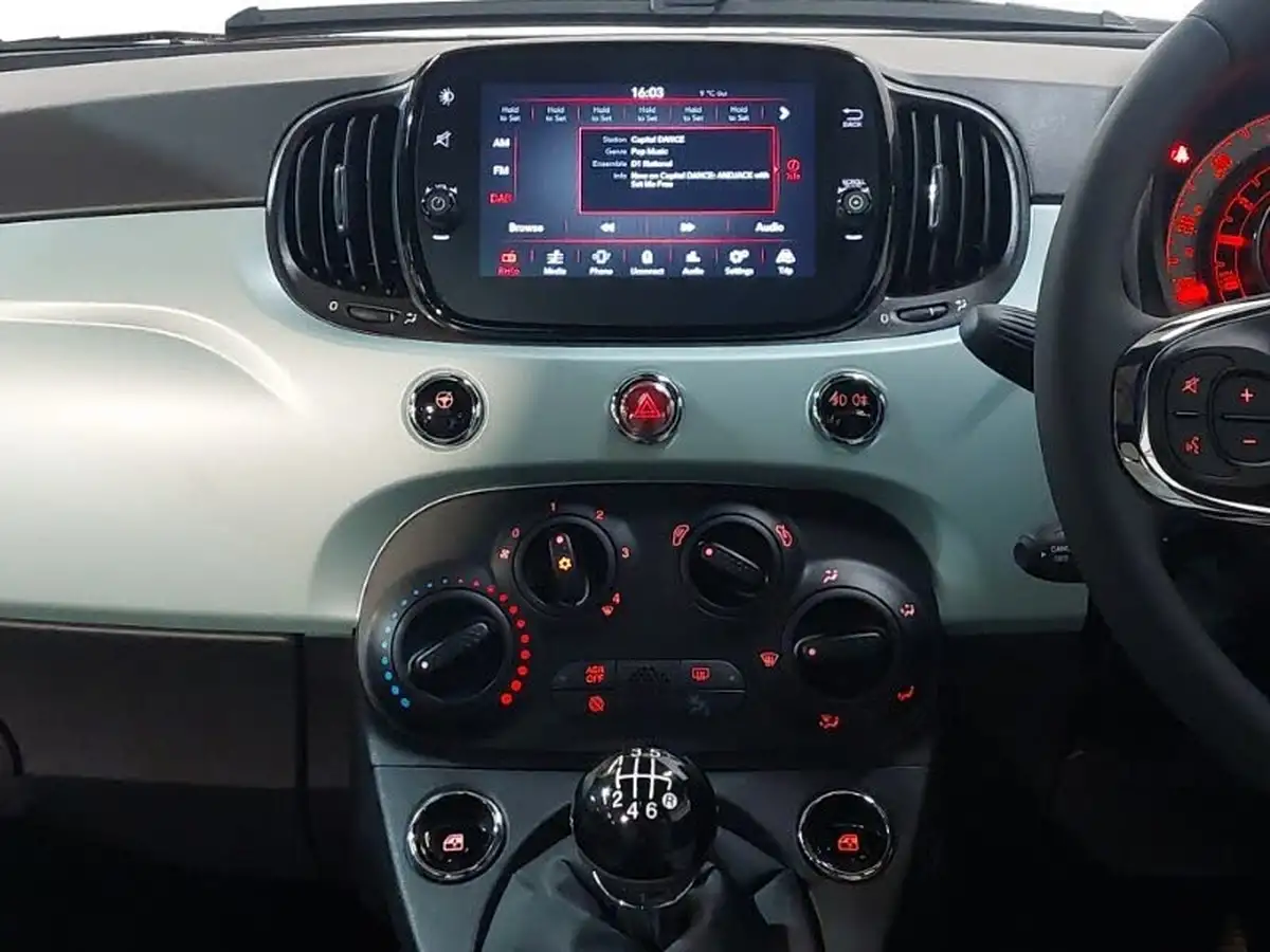 2023-fiat-500-10-dolcevita-big-10