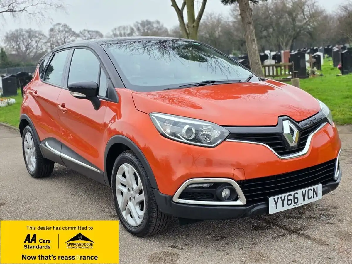 2016-renault-captur-12-dynamique-nav-big-0