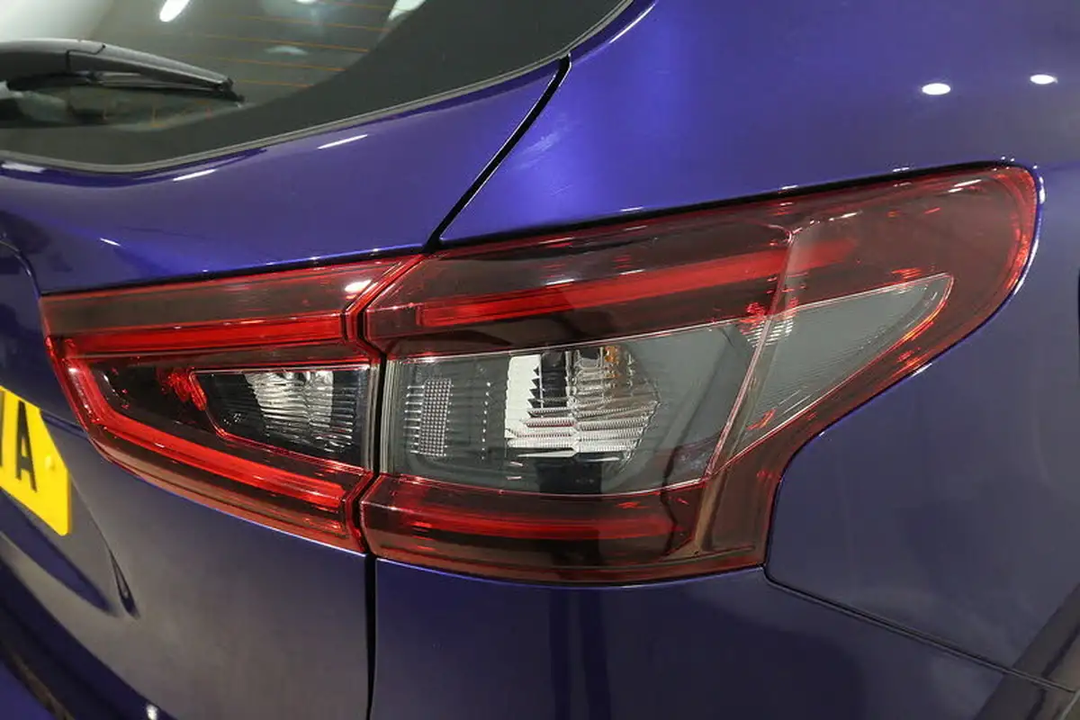 2021-nissan-qashqai-13-dig-t-acenta-premium-158ps-xtronic-big-10