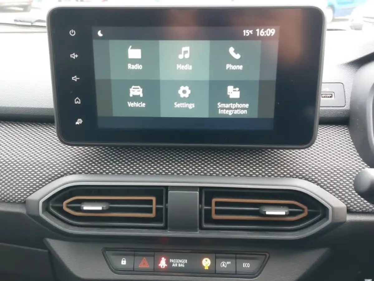 2024-dacia-sandero-stepway-10-tce-expression-90bhp-big-14
