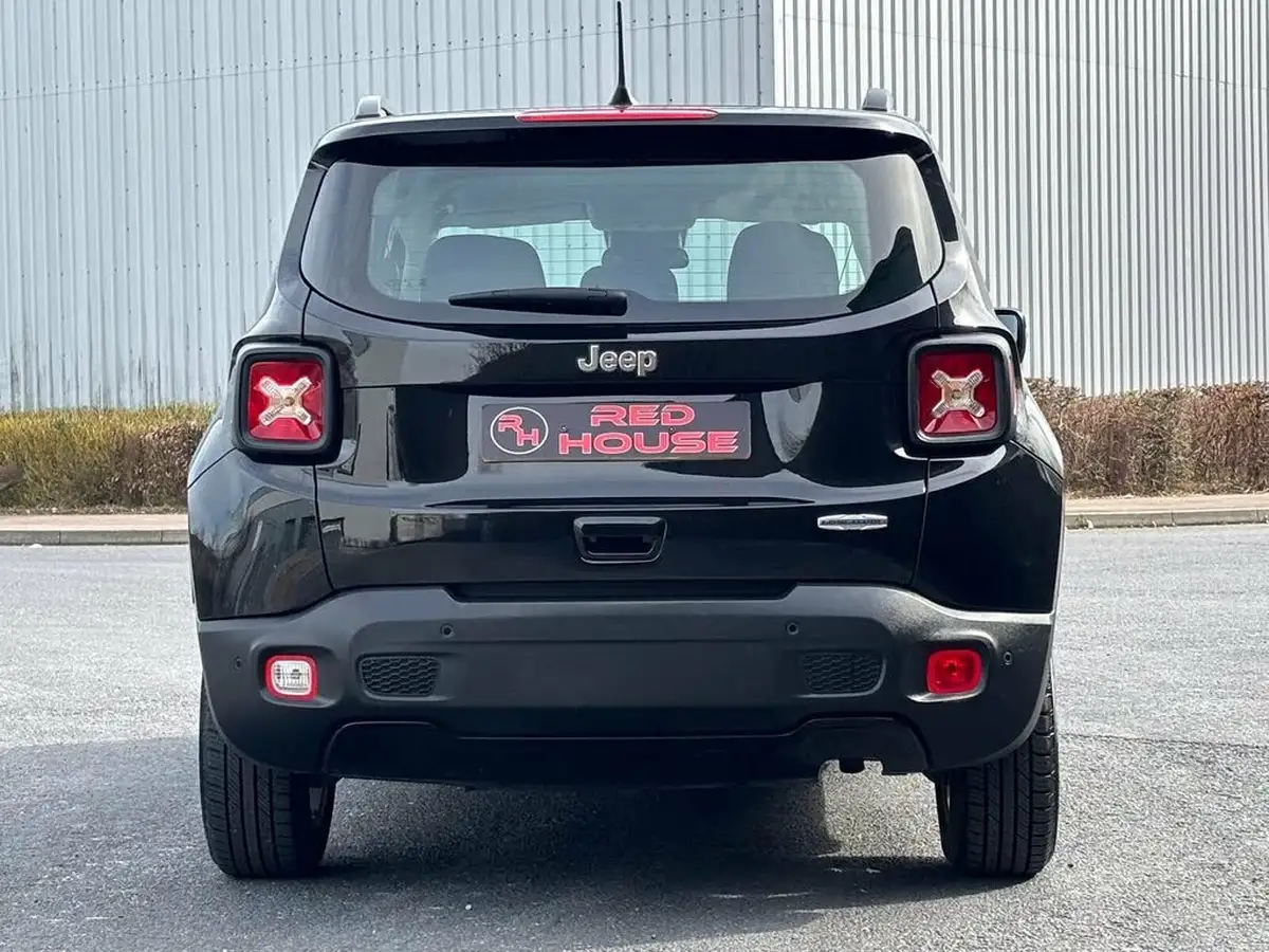 2019-jeep-renegade-10-gse-longitude-big-6