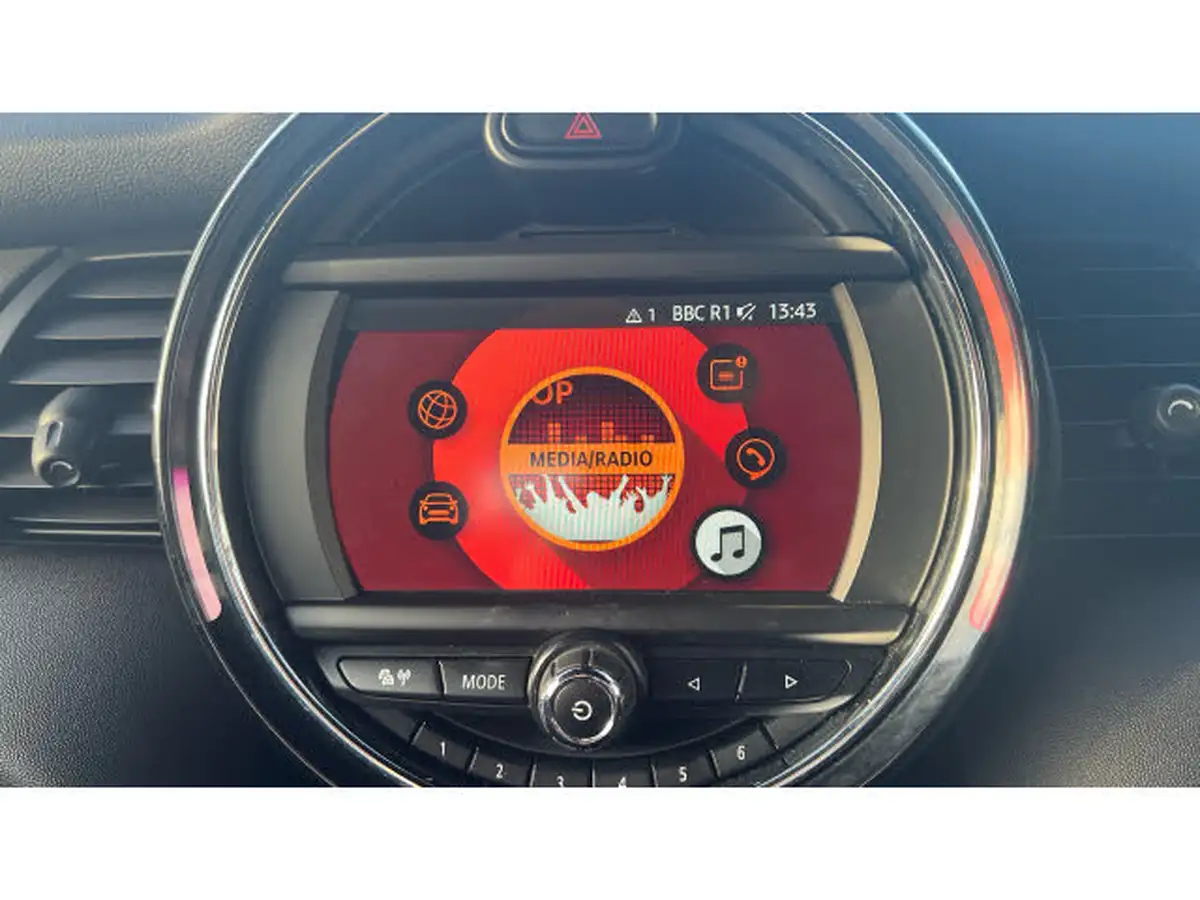 2019-mini-cooper-15-cooper-classic-convertible-2d-big-32