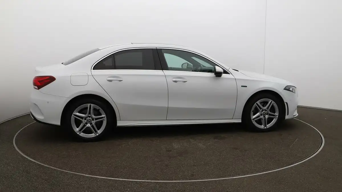 2020-mercedes-benz-a-class-13-a250e-amg-line-premium-plus-saloon-4d-big-8