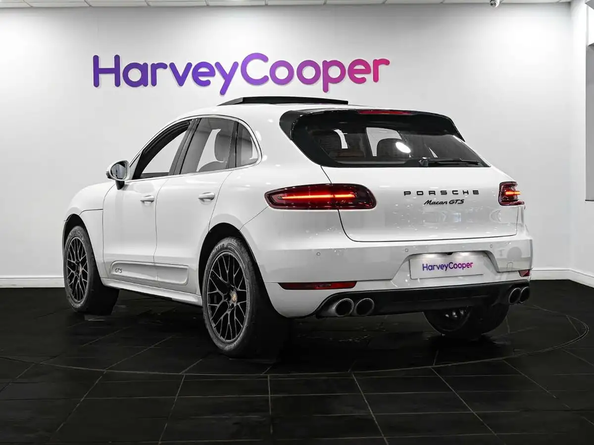 2017-porsche-macan-30-gts-ss-big-5