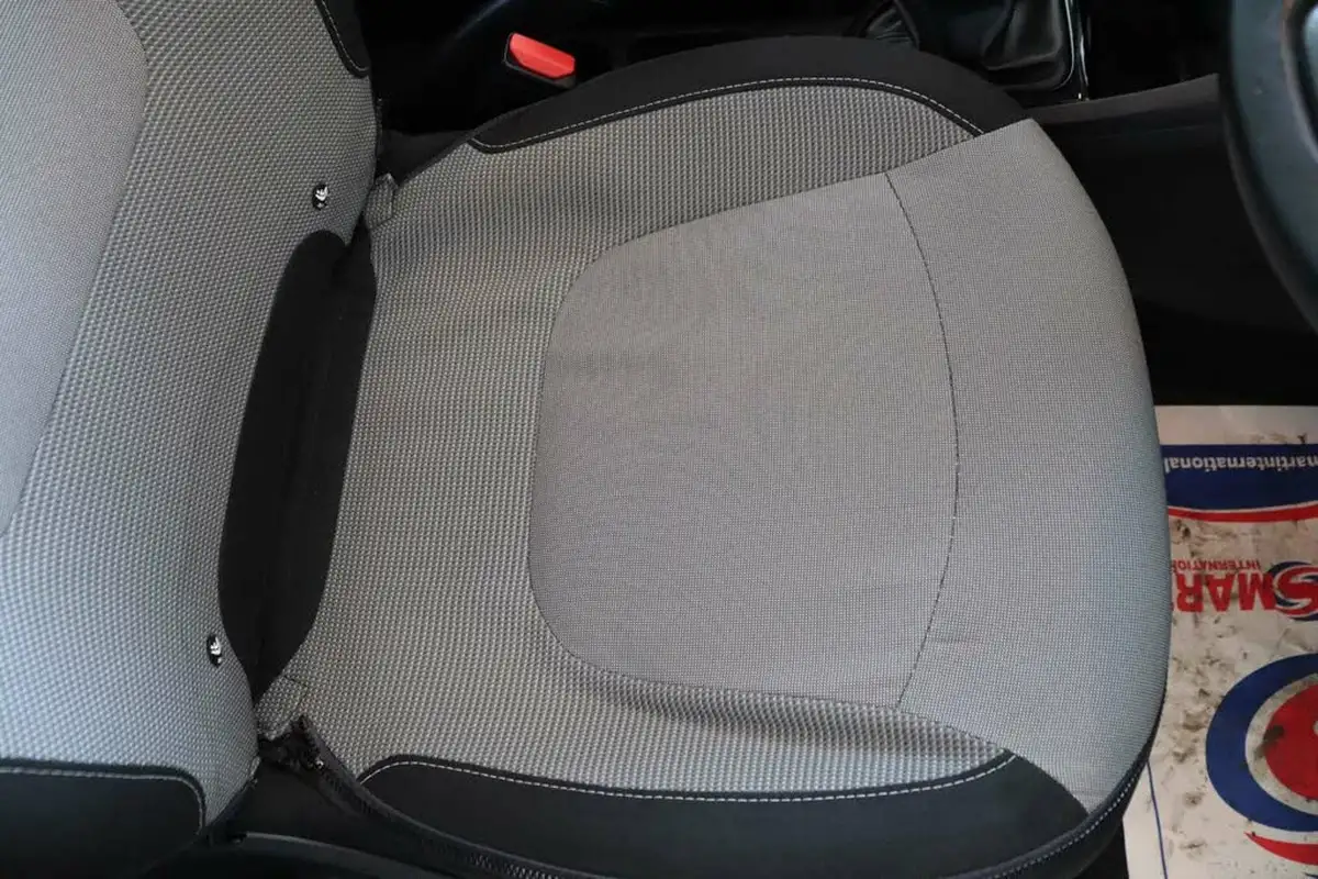 2017-renault-captur-15dci-dynamique-nav-90bhp-energy-ss-big-21