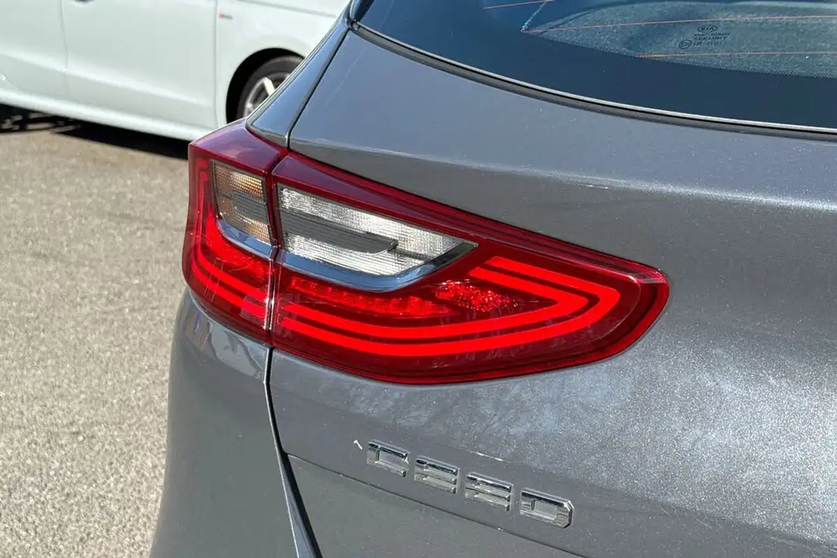 2021-kia-ceed-16crdi-2-134bhp-48v-mhev-hatchback-big-30