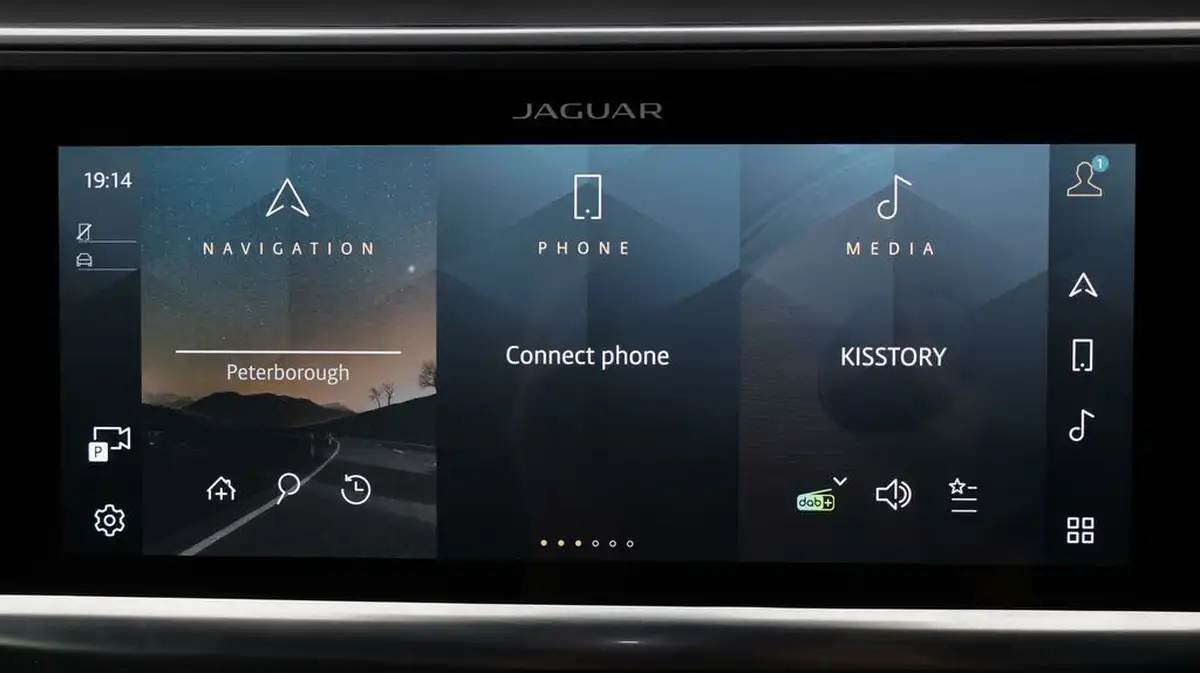 2022-jaguar-i-pace-ev400-black-big-11