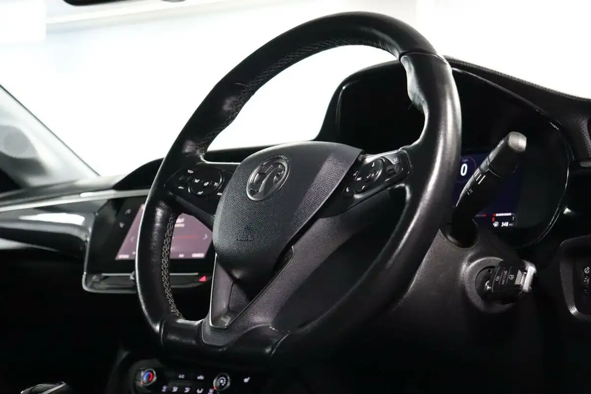 2021-vauxhall-corsa-15-turbo-d-elite-nav-big-11