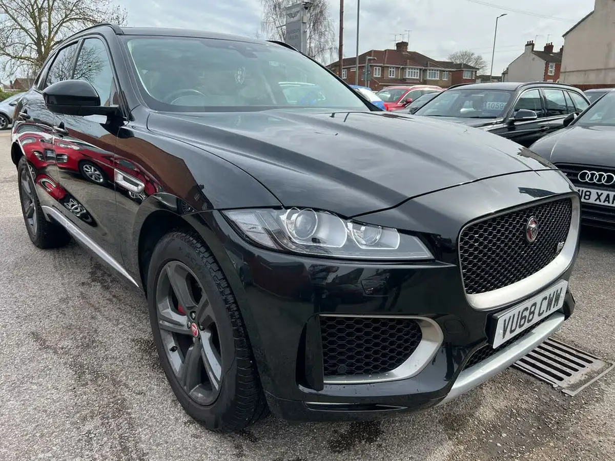 2019-jaguar-f-pace-30td-s-v6-ss-big-25