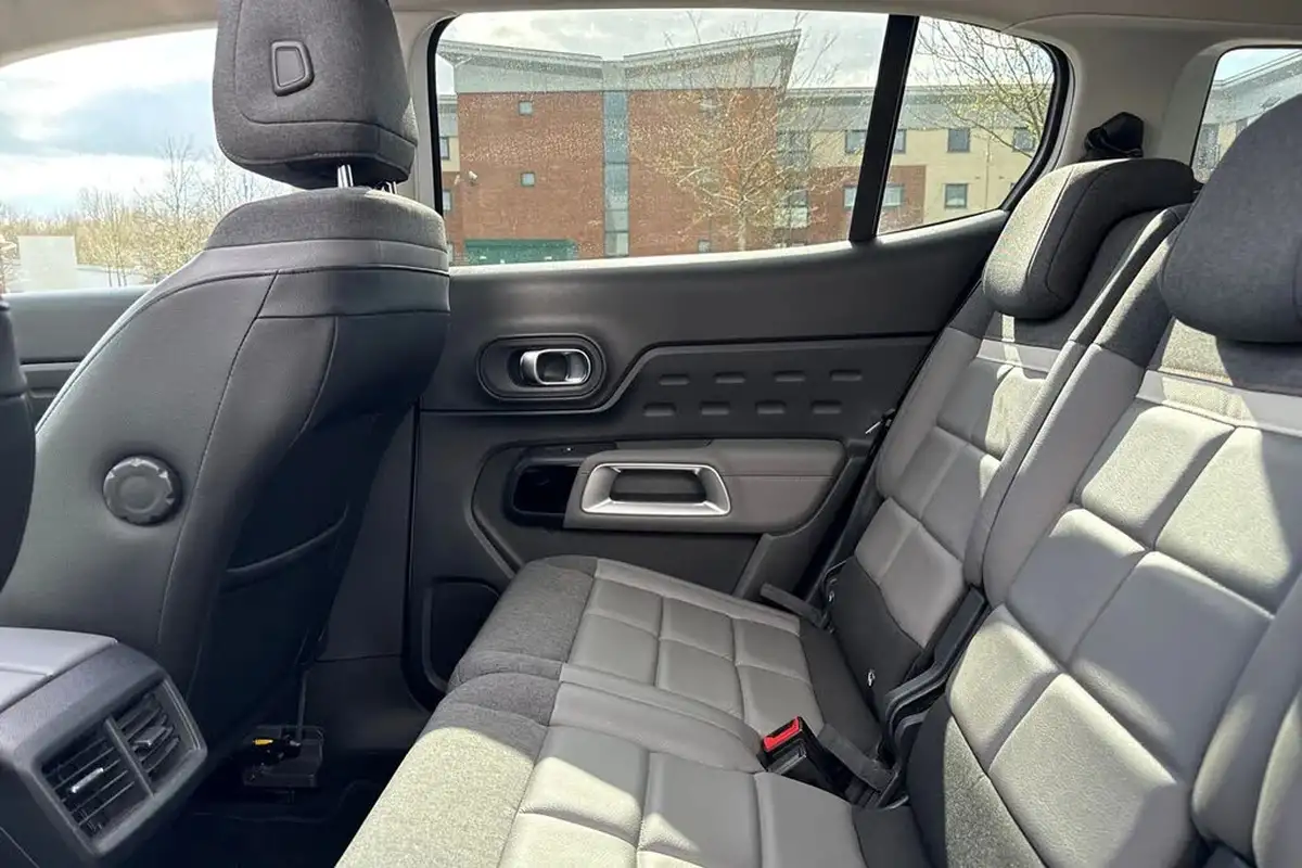 2019-citroen-c5-aircross-20bluehdi-flair-plus-big-30