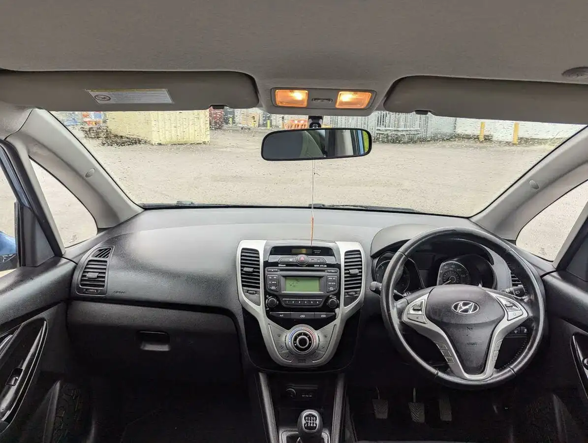 2012-hyundai-ix20-16td-active-big-17