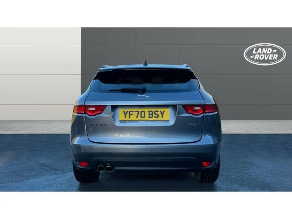 2020-jaguar-f-pace-20-i4d-chequered-flag-180ps-big-5