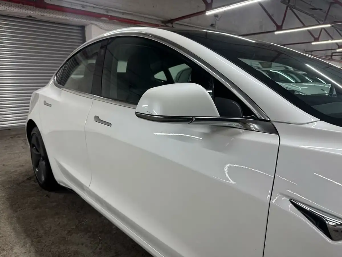 2019-tesla-model-3-e-standard-plus-big-7