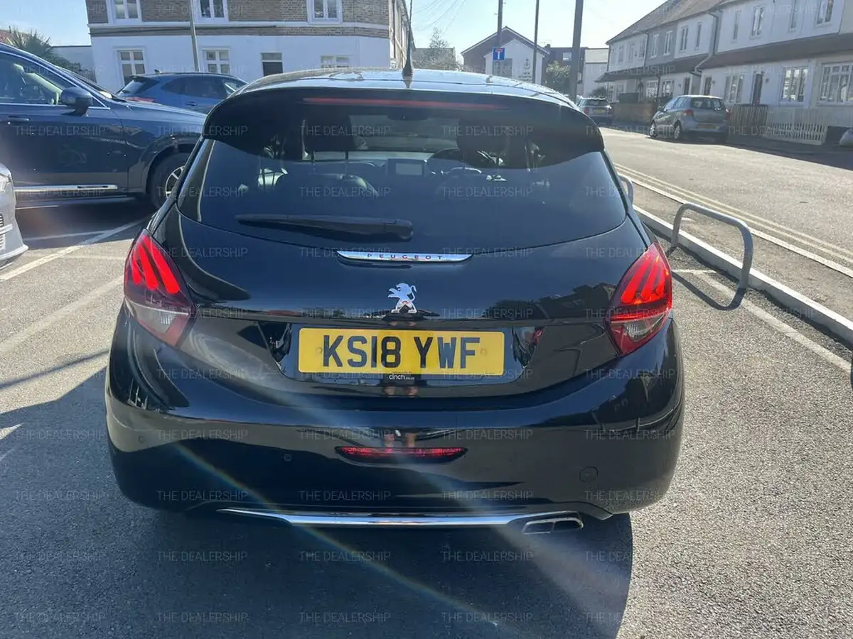 2018-peugeot-208-16-thp-gti-prestige-big-9