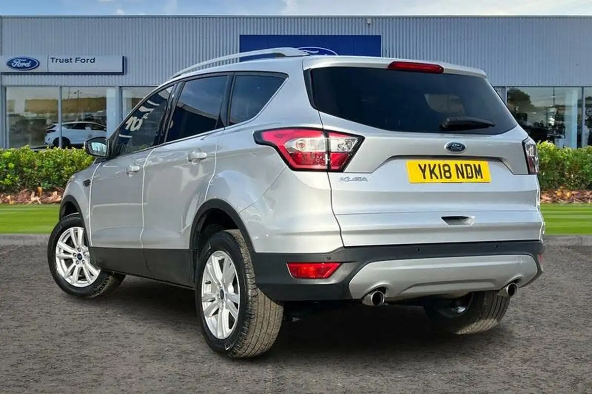 2018-ford-kuga-15tdci-zetec-big-1