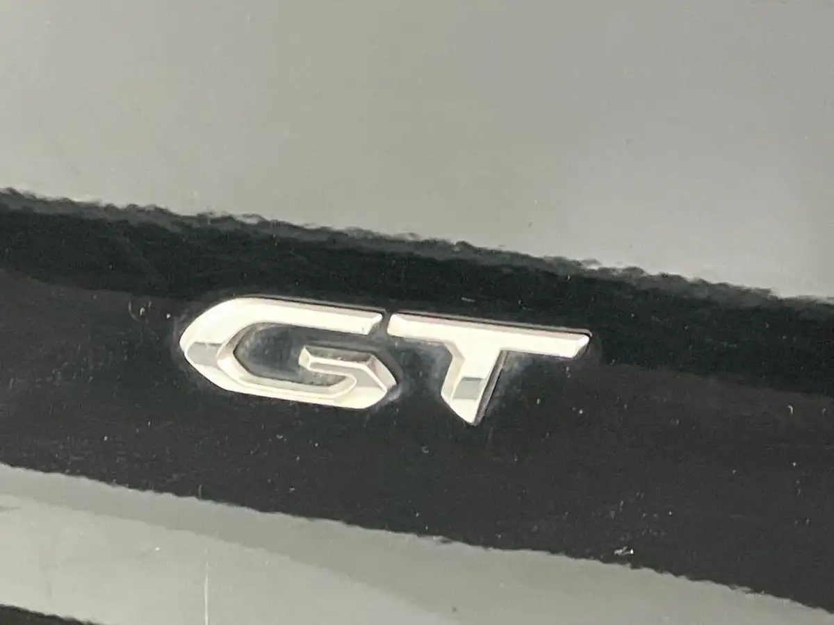 2022-peugeot-2008-suv-e-gt-premium-big-53