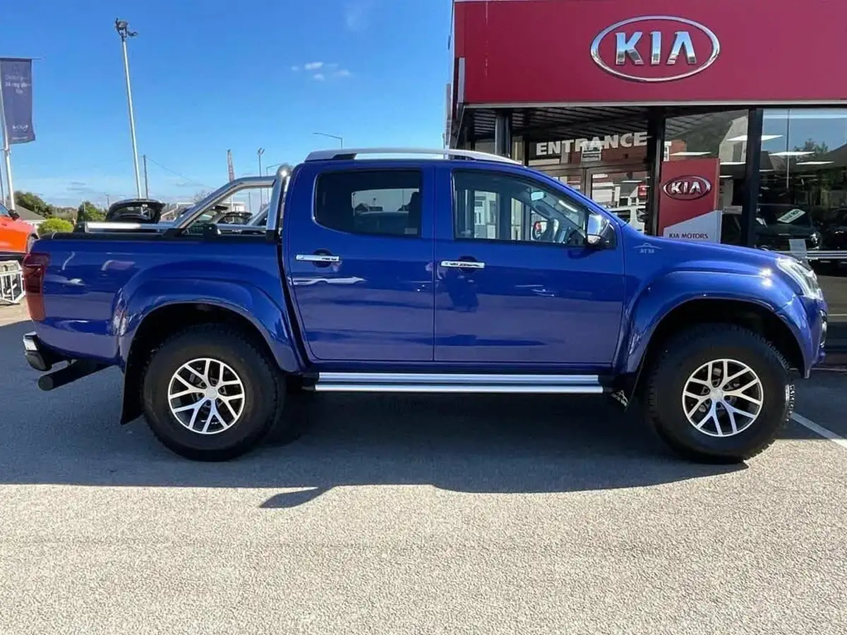 2019-isuzu-d-max-19td-arctic-trucks-at35-162bhpeu6-auto-big-5