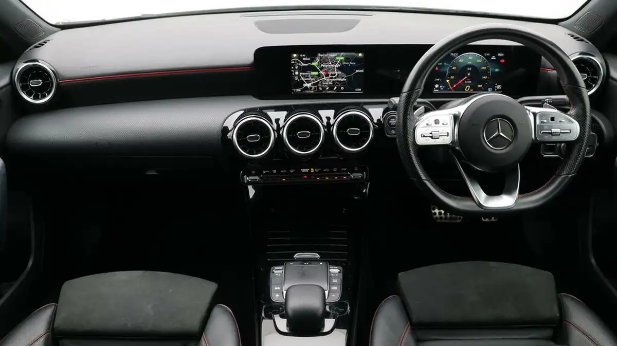 2020-mercedes-benz-a-class-20d-a200d-amg-line-hatchback-5d-big-13