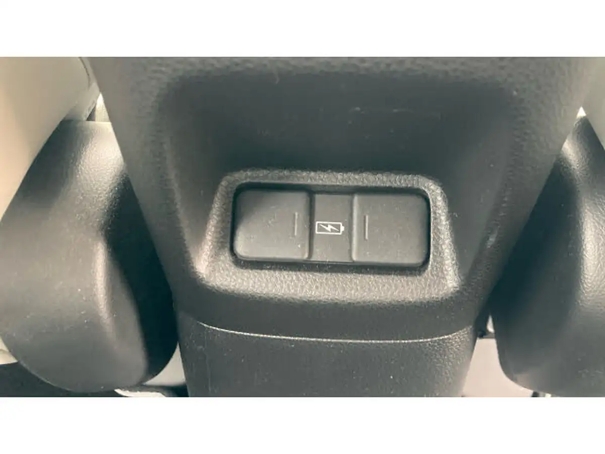 2020-honda-jazz-15-i-mmd-ex-big-37