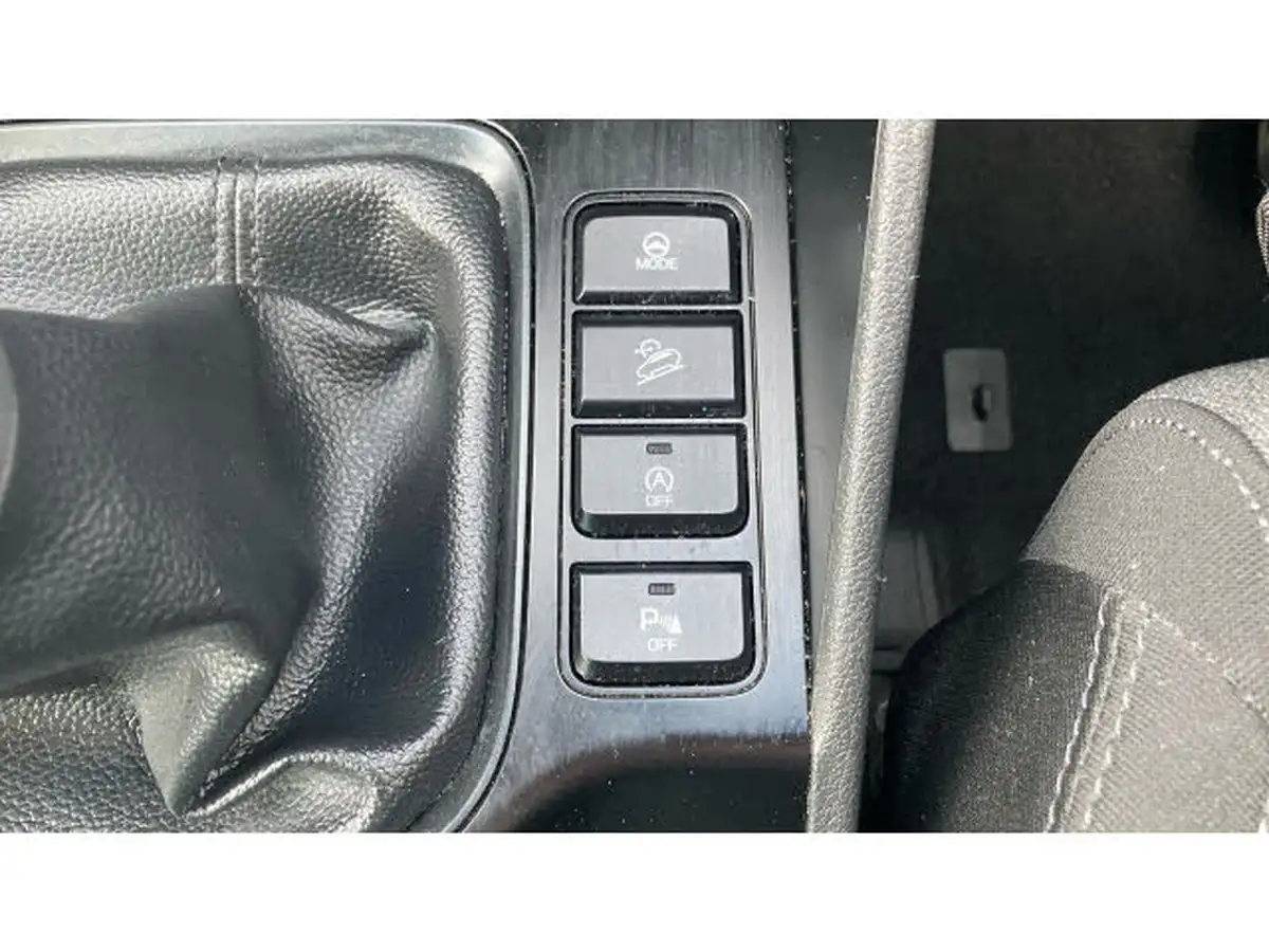 2019-hyundai-tucson-16-gdi-se-nav-big-15