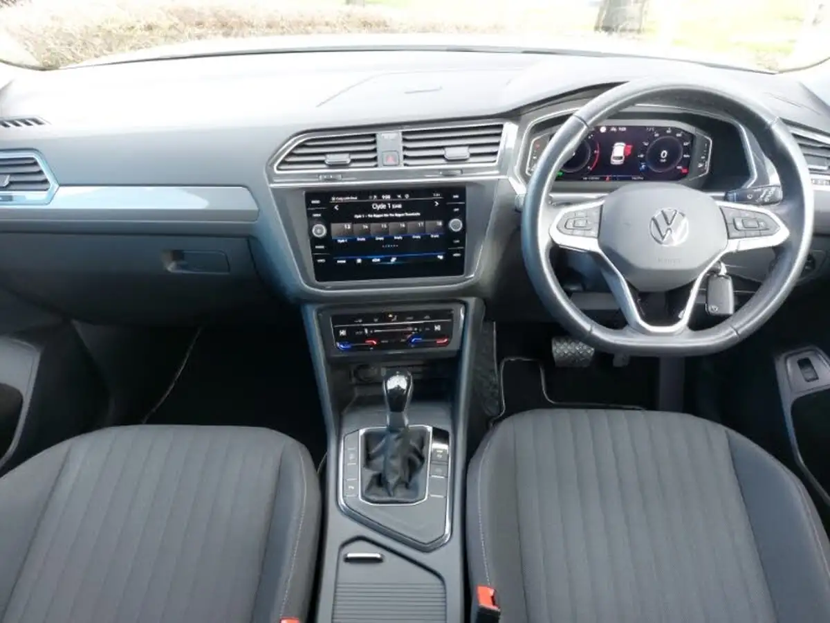 2023-volkswagen-tiguan-allspace-20tdi-life-dsg-big-2