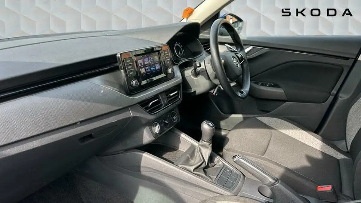 2022-skoda-kamiq-10-tsi-s-big-1