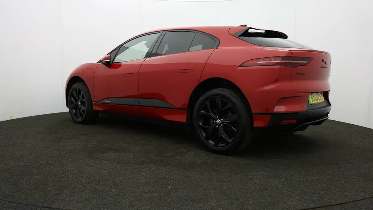 2021-jaguar-i-pace-ev400-se-big-73