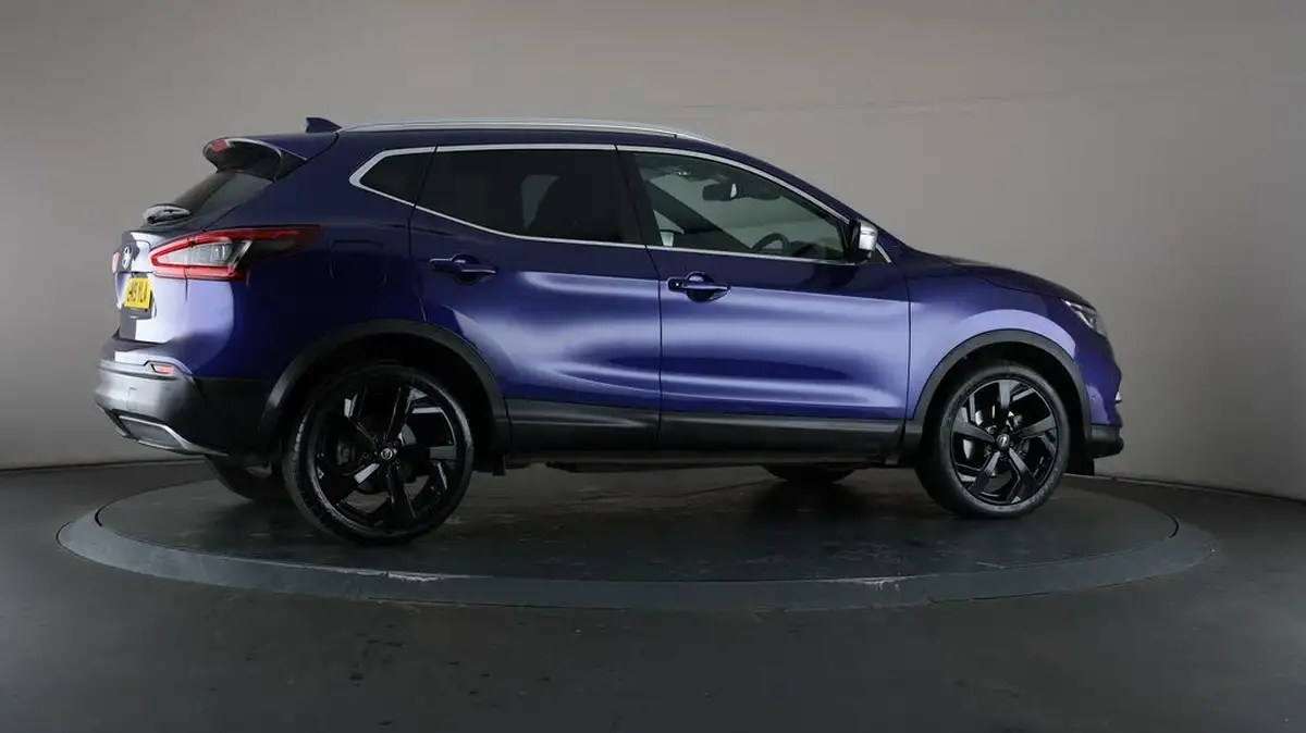 2019-nissan-qashqai-13-dig-t-tekna-160ps-dct-big-63