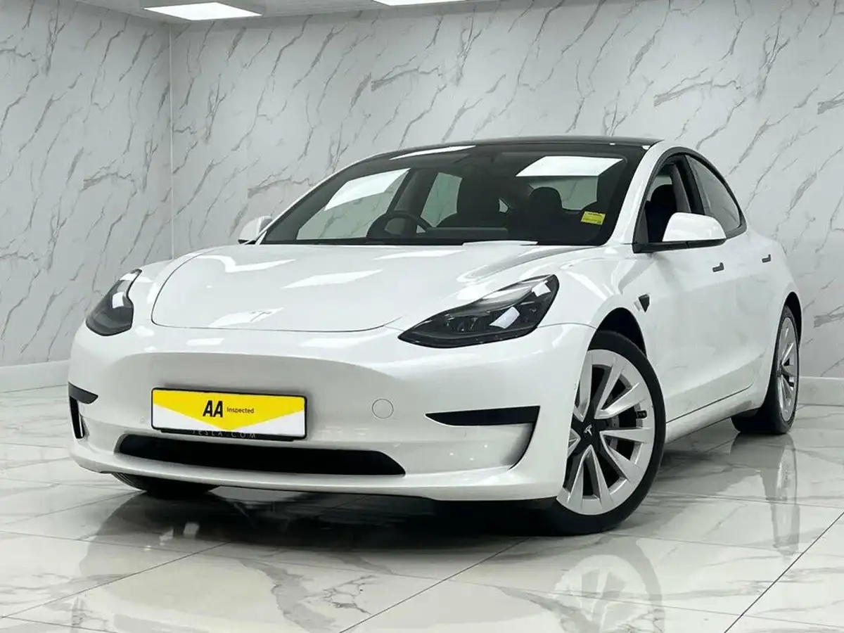 2020-tesla-model-3-e-standard-plus-big-3