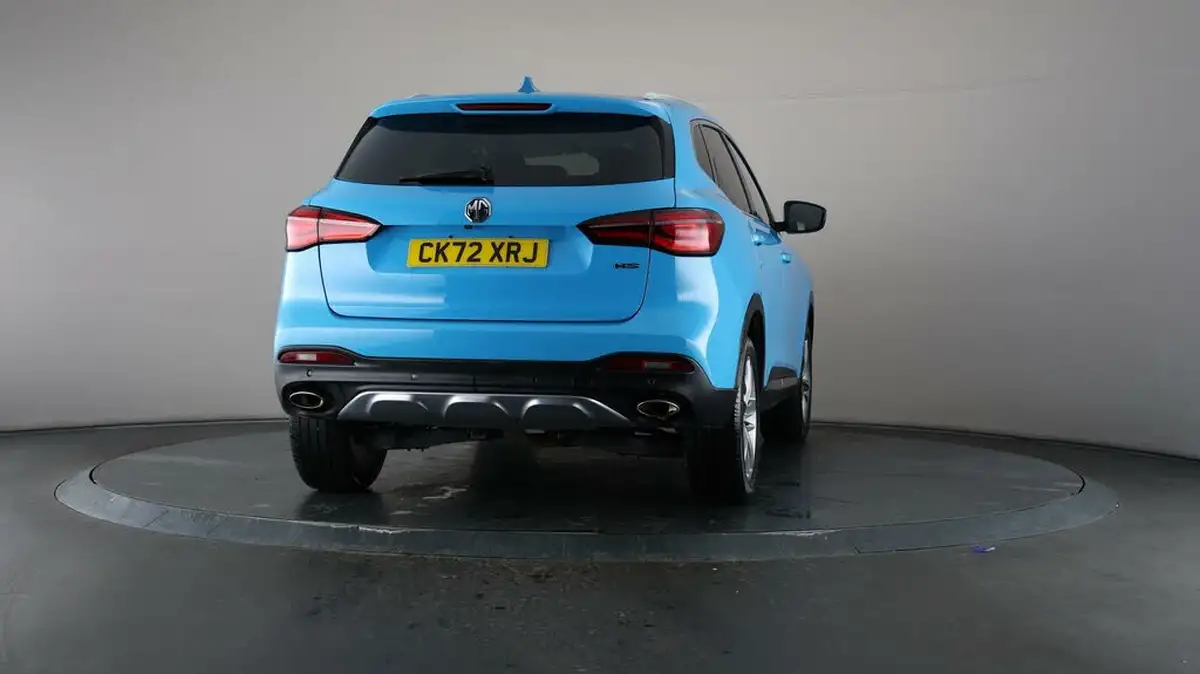 2022-mg-hs-15t-gdi-exclusive-162ps-big-70