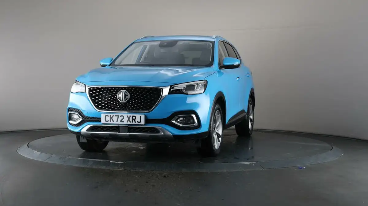 2022-mg-hs-15t-gdi-exclusive-162ps-big-46