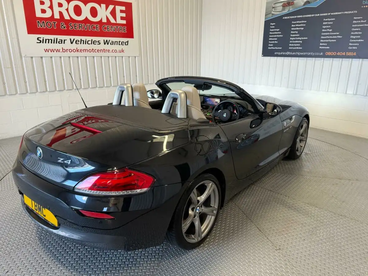2015-bmw-z4-20-sdrive20i-m-sport-auto-big-33