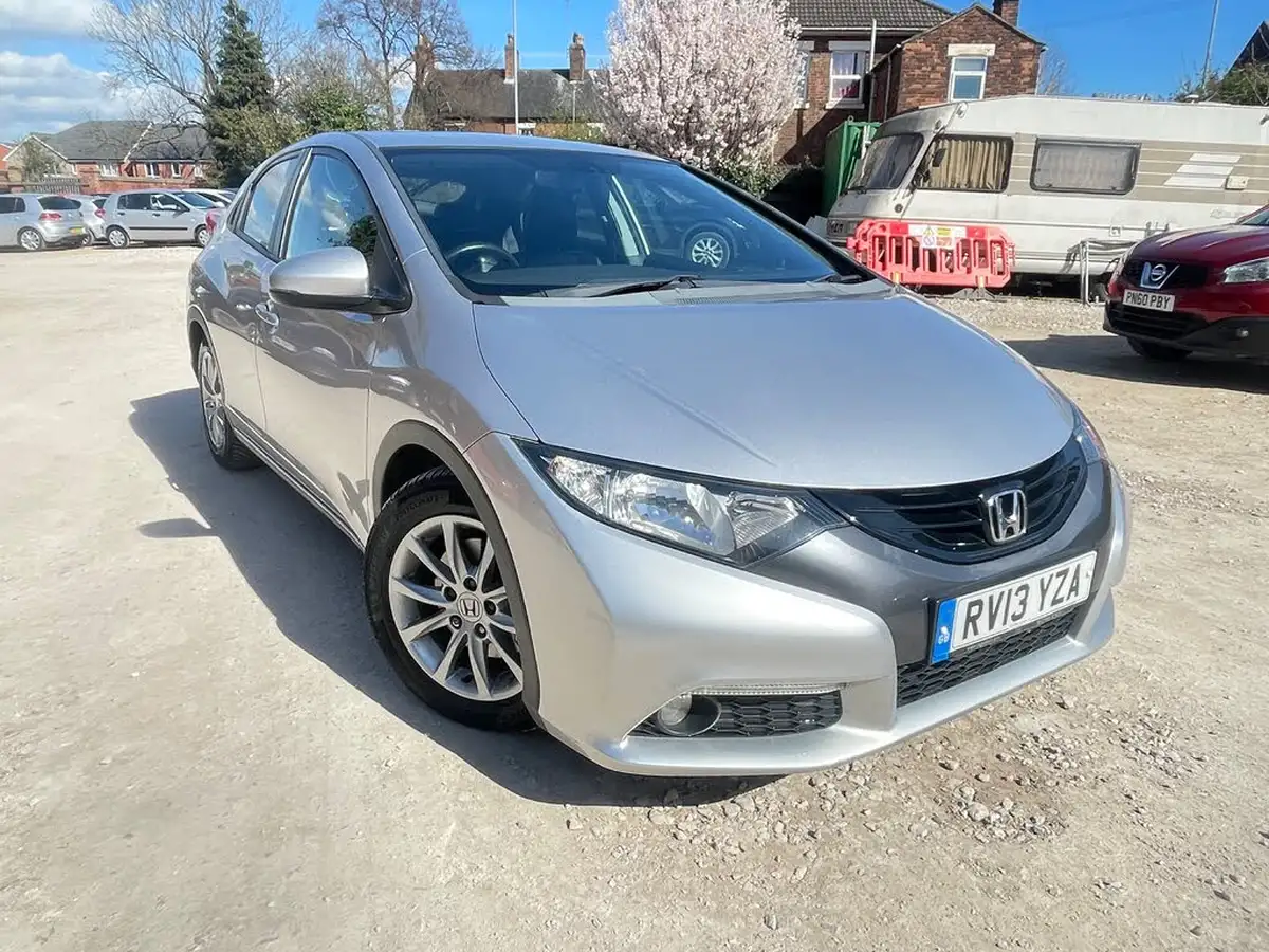 2013-honda-civic-22td-ex-big-1
