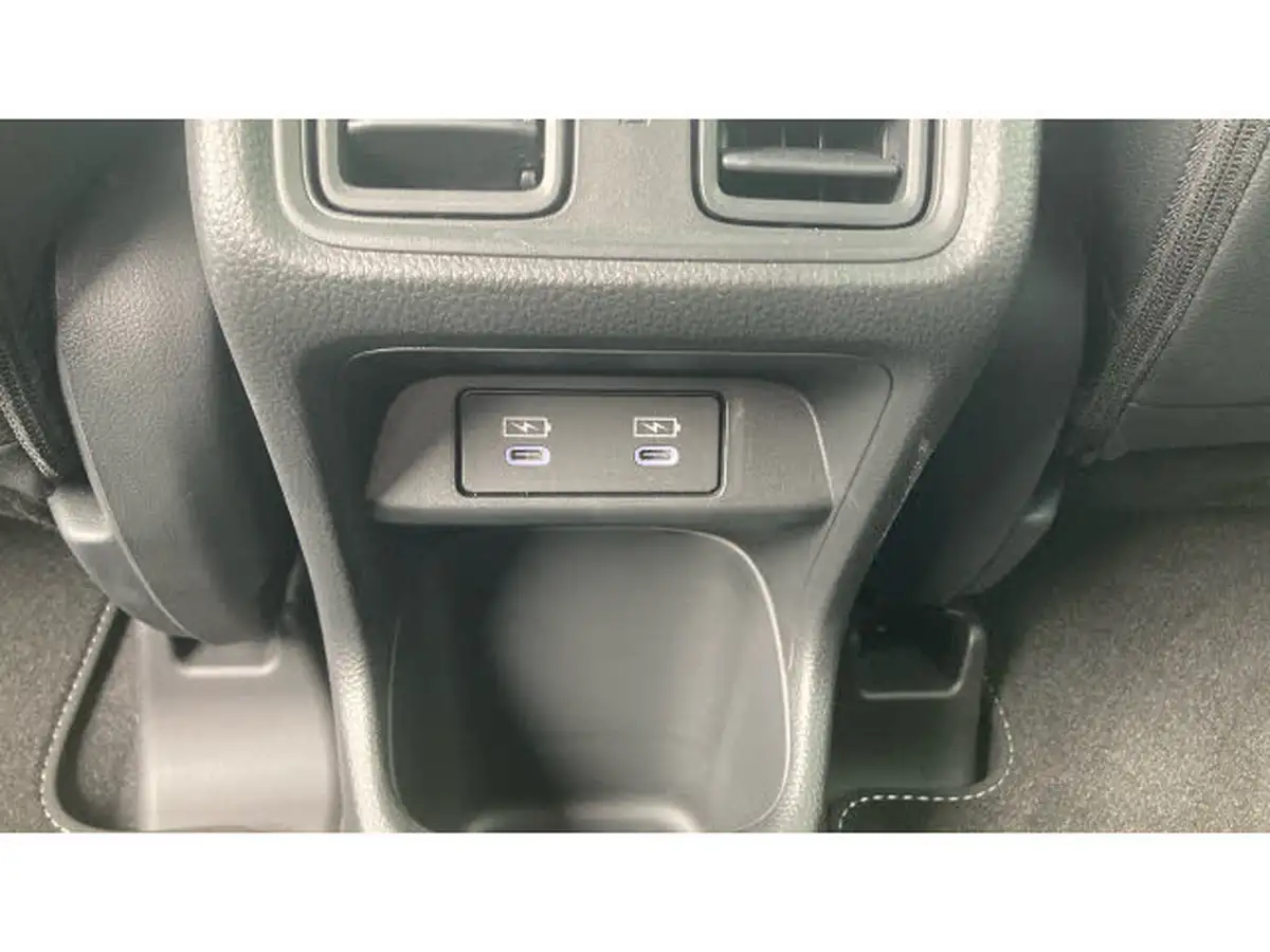 2024-honda-eny1-e-advance-big-39