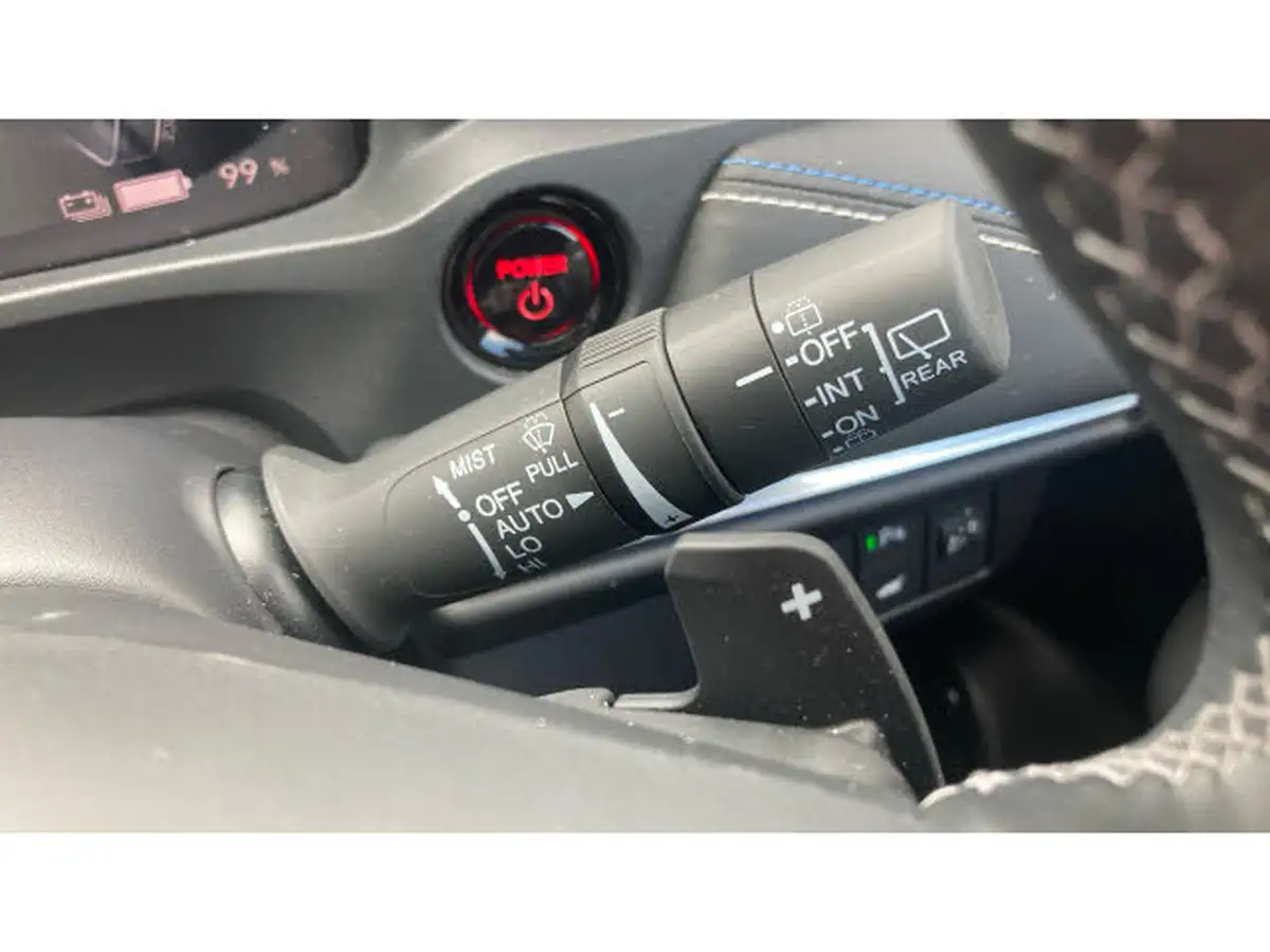 2024-honda-eny1-e-advance-big-15