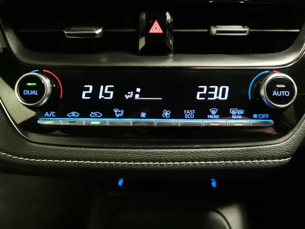 2022-toyota-corolla-18-vvt-i-gr-sport-120bhp-trk-hatchback-big-22