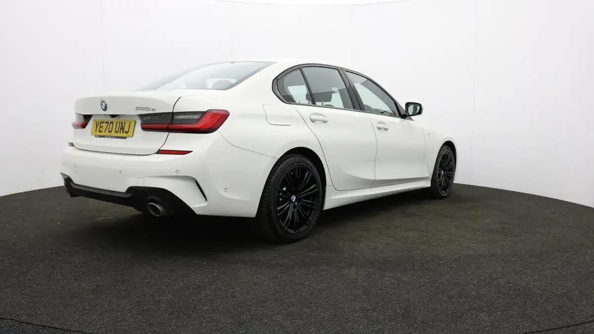 2020-bmw-3-series-big-78