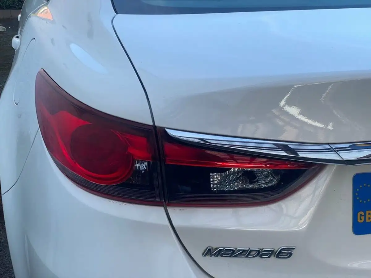 2016-mazda-mazda6-20-se-nav-big-29